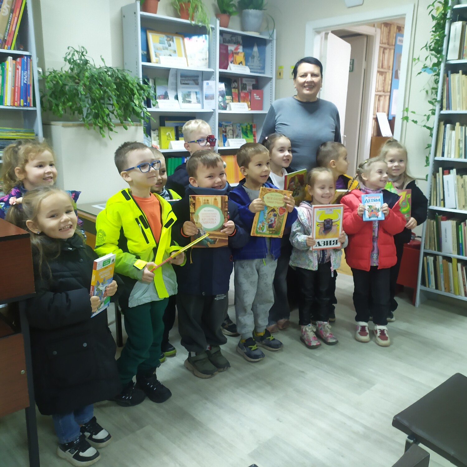 Сокровища библиотечных полок