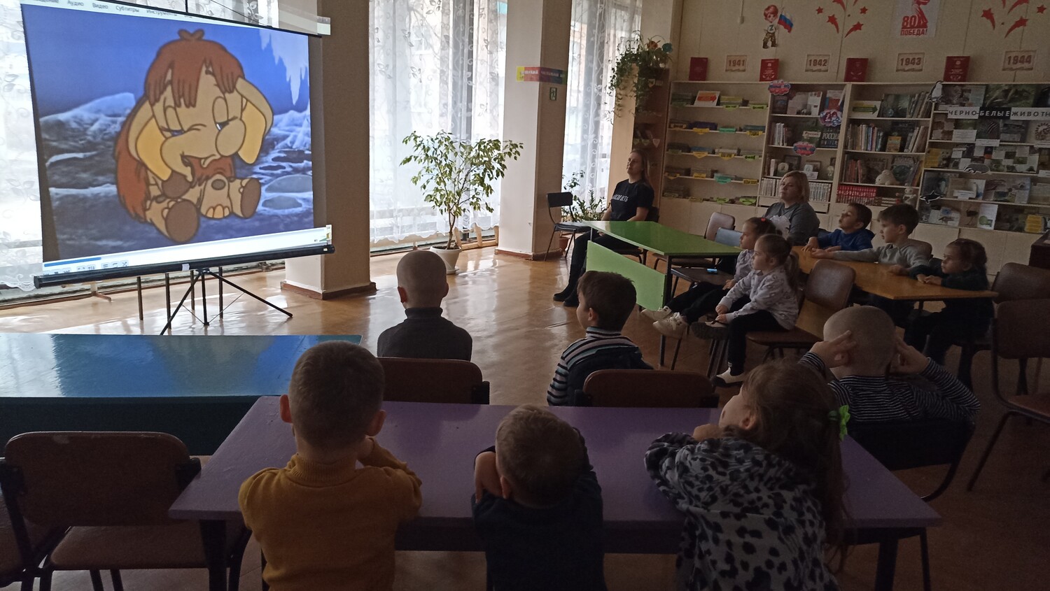 Мамин день в календаре