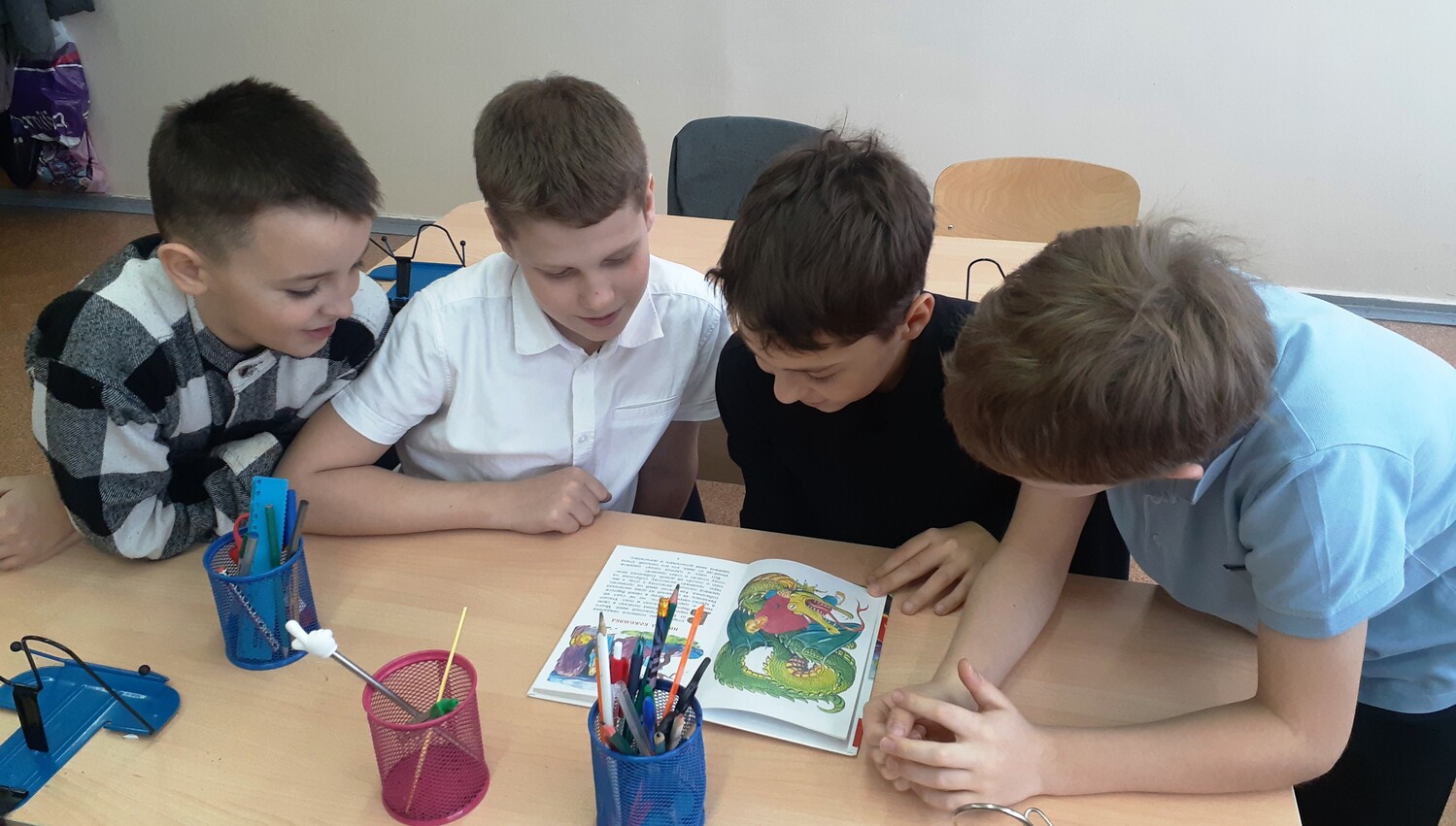 Слава русская, сила богатырская