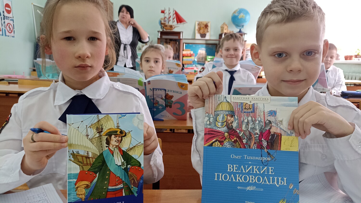 Героев помним имена