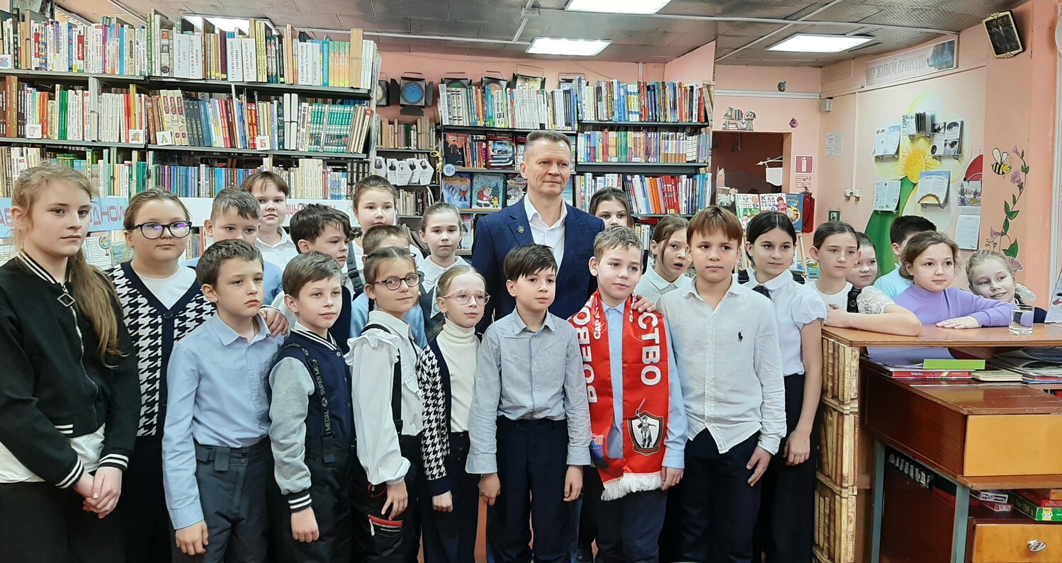 Живут герои среди нас