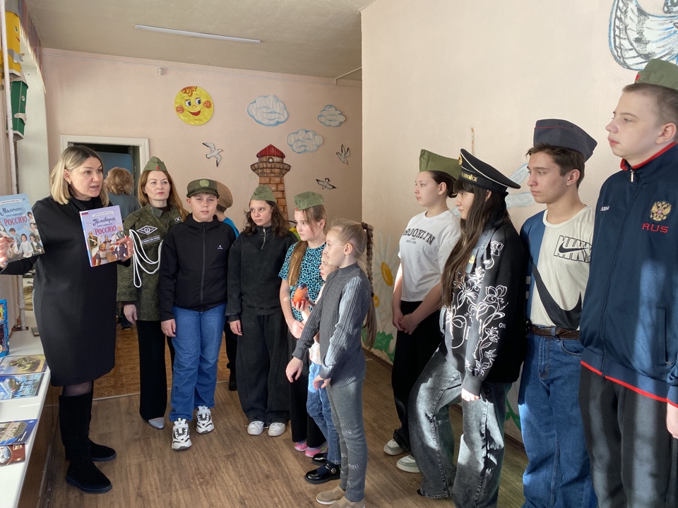 Святое дело Родине служить